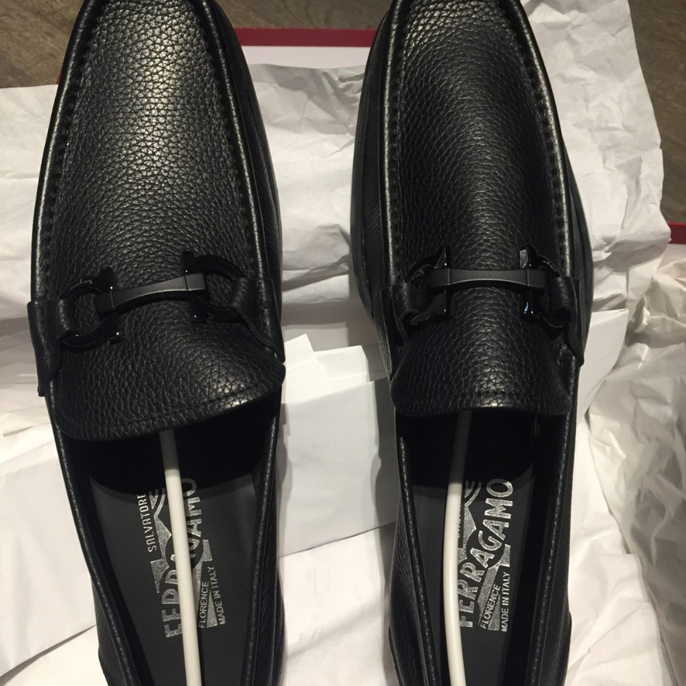 *BRAND NEW* Mens Ferragamo Loafers Size 9.5